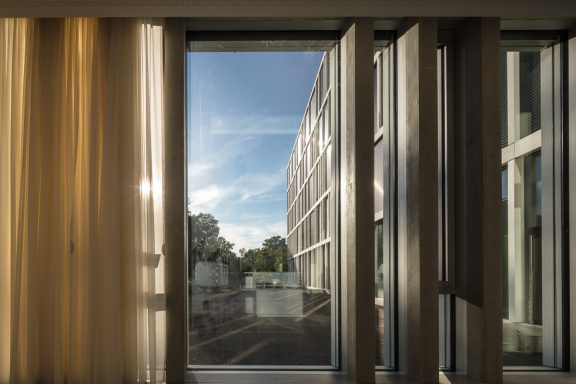 Depuis l'intérieur